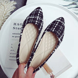Black And White Flats